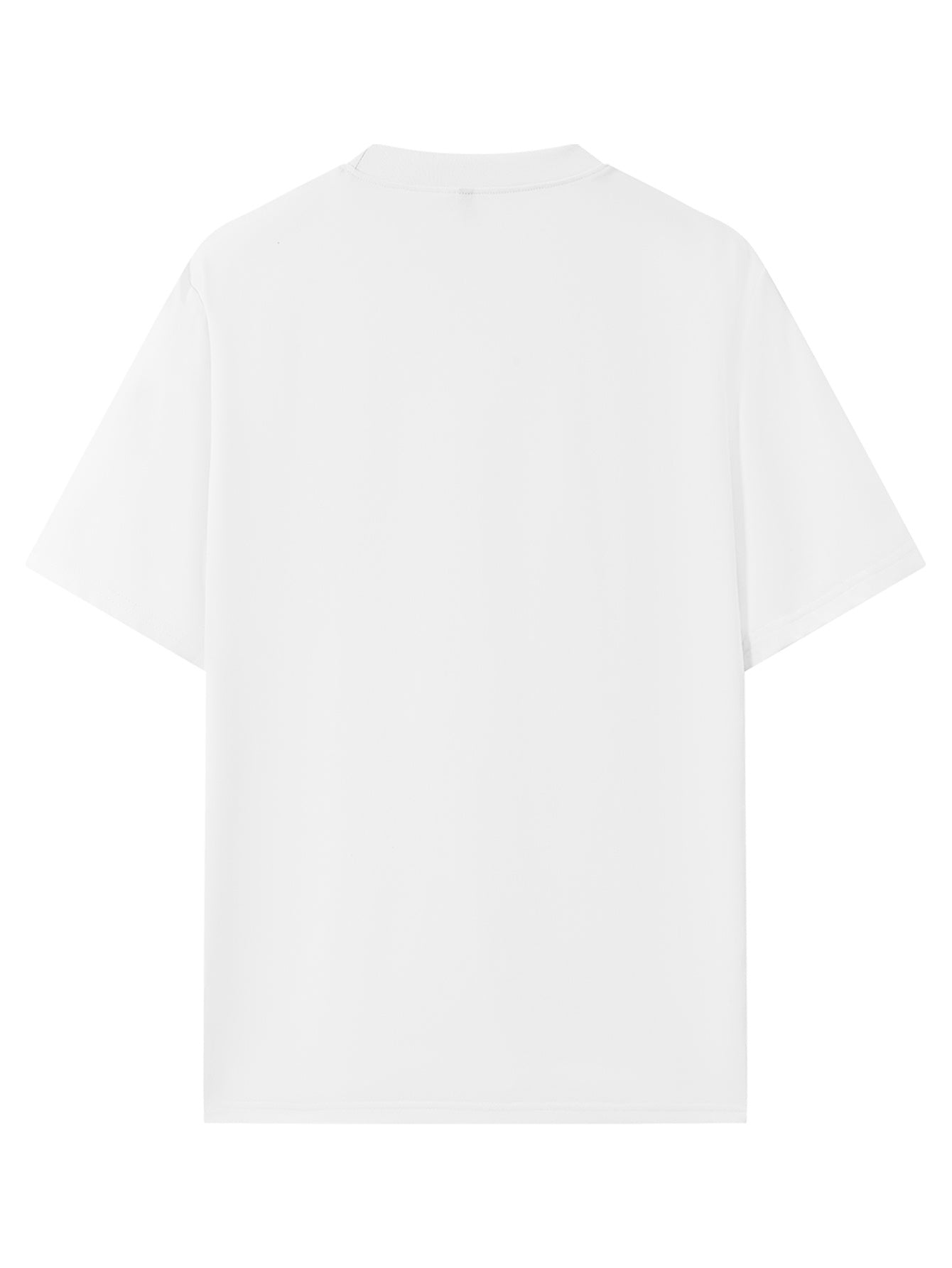 A Stylish Loose-Fitting White T-Shirt for Men with a Trendy Letter Print, Perfect for Casual Wear.